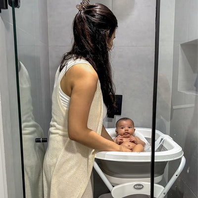 Banheira Sicília Duo com Suporte Infanti Branco e Cinza - Segura e aconchegante para os primeiros banhos