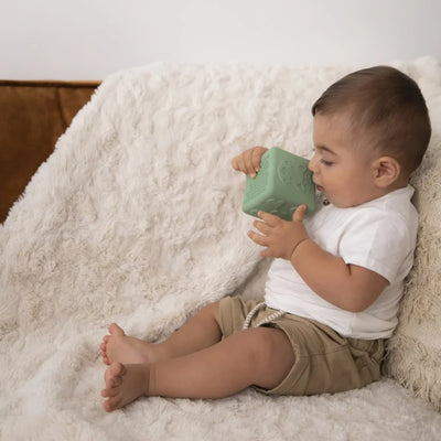 Brinquedo Cubo Texturizado Girafa Sophie - Borracha Natural Segura para Pequenos Exploradores